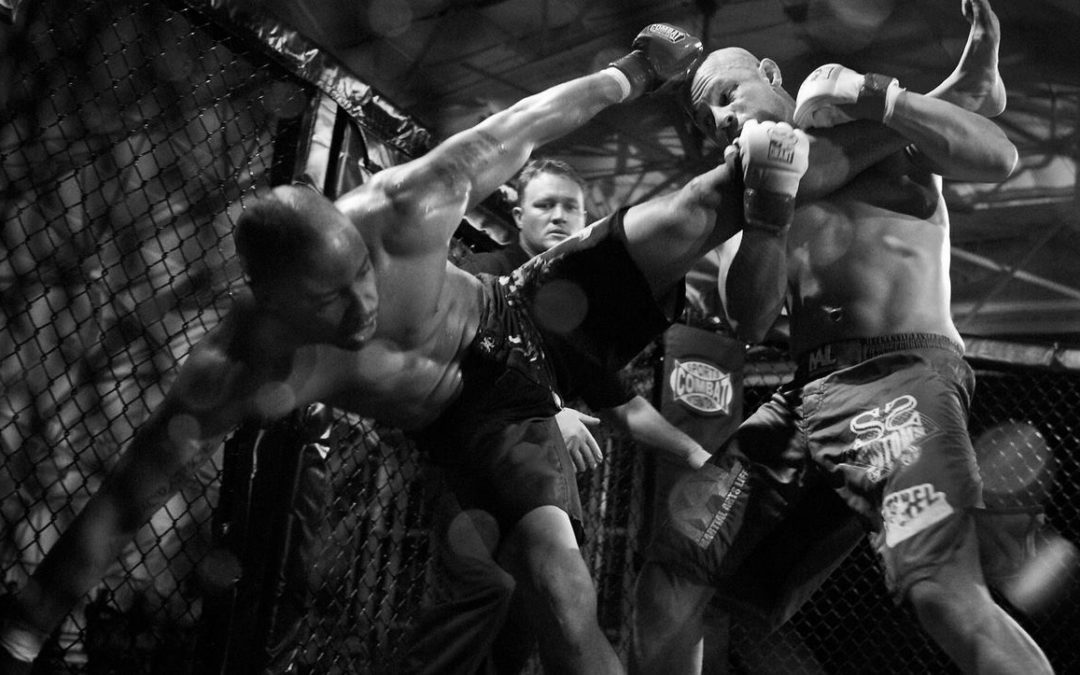 MMA Fighter Shoots Single Leg Takedown